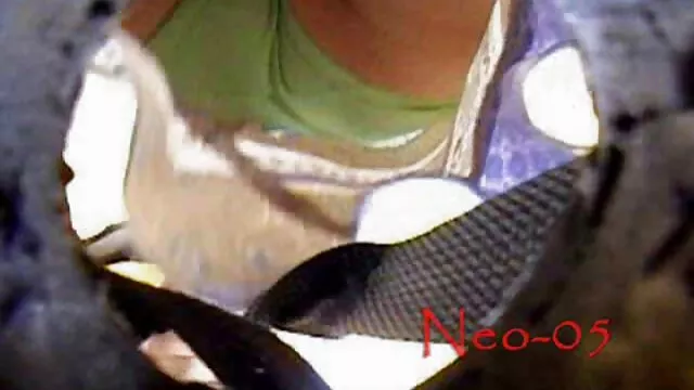 Julia Red ha attaccato un lungo cazzo rasato all'ano e si è scopata fino film hard donne anziane a squirt