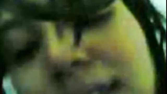Il culo strabiliante gioca il ruolo film hard di michelle ferrari principale in questo giocoso candid beach voyeur video