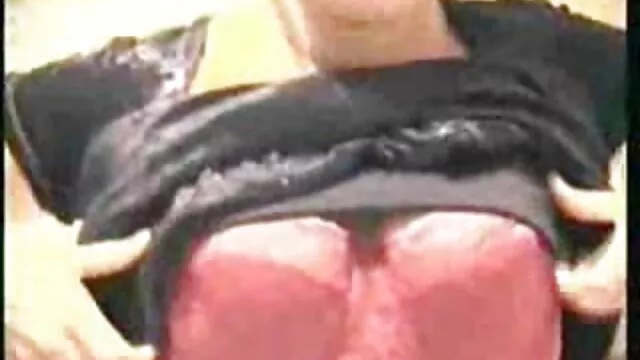 Scopata video porn di belen moglie doggystyle con un grosso cazzo e portato alle lacrime
