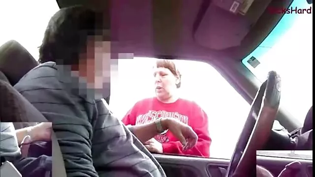Lesbiche cazzo con giocattolo del sesso in forma di alfa e il suo attrici hard americane cazzo