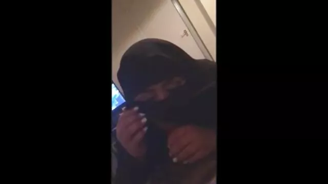 Nipote succhiato e scopata sul donne hard nude cazzo di un vecchio veterano di fronte al nonno