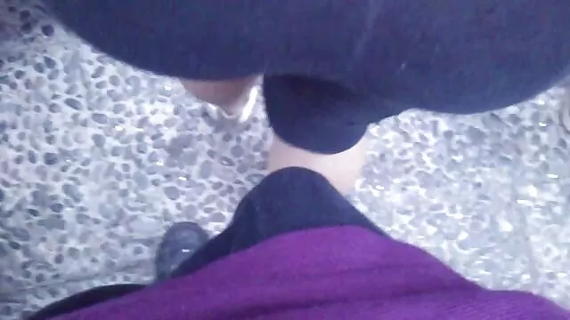 Quarantenne ragazza video hard tra uomo e donna ha ricevuto sperma sul viso