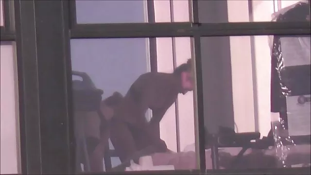 Ebano pulcino mutandine con culo grosso davanti al grasse hard suo amante