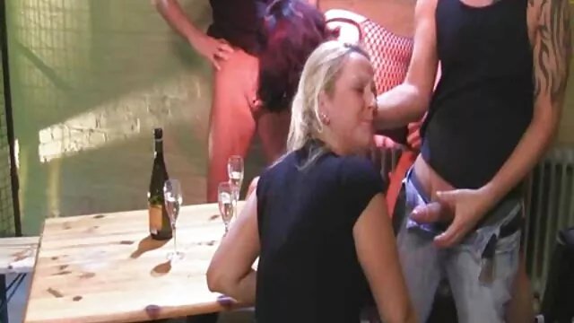 Legato falso Squirting da cazzo duro film porno di angelina jolie nella Figa